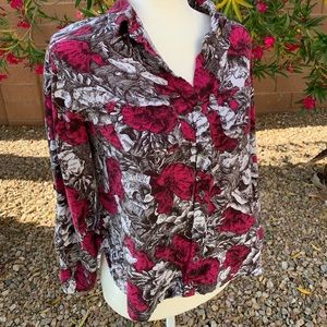 Rock and Republic Burgundy/Red Floral Button Down-Small